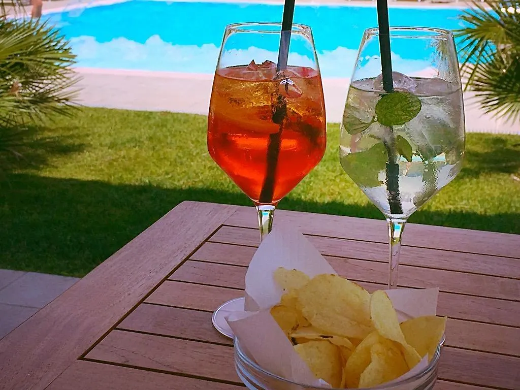 Locanda Corte Montioni Lazise Inn