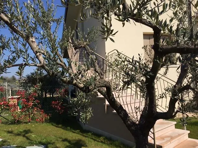 Locanda Corte Montioni Lazise Inn